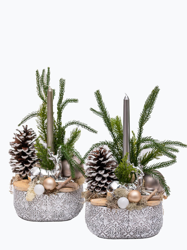 Floresta :: Christmas decoration with silver reindeer